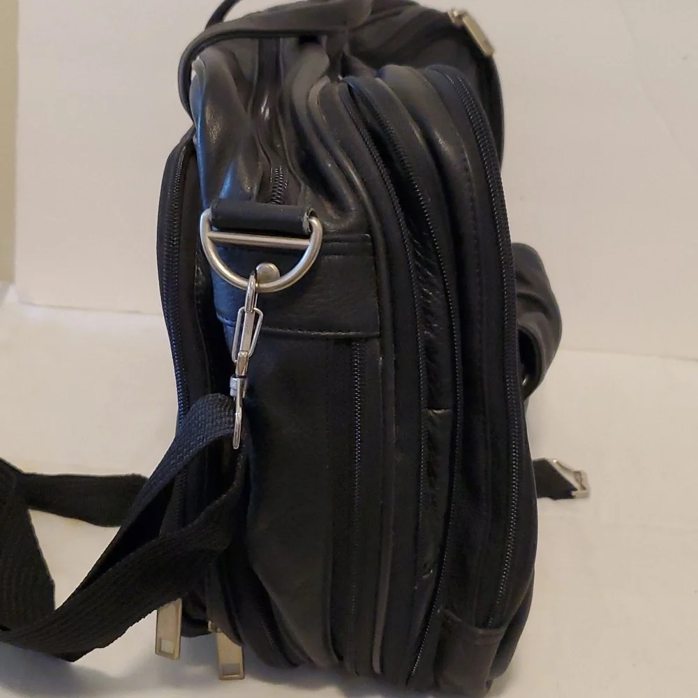 Black Fullgrain Cowhide Leather Expandable Travel Bag